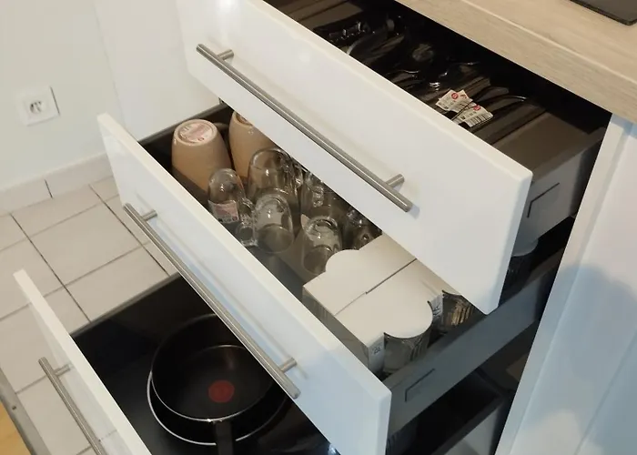 A Saint-nazaire Pour 1 Ou 2 Personnes * サン・ナゼール